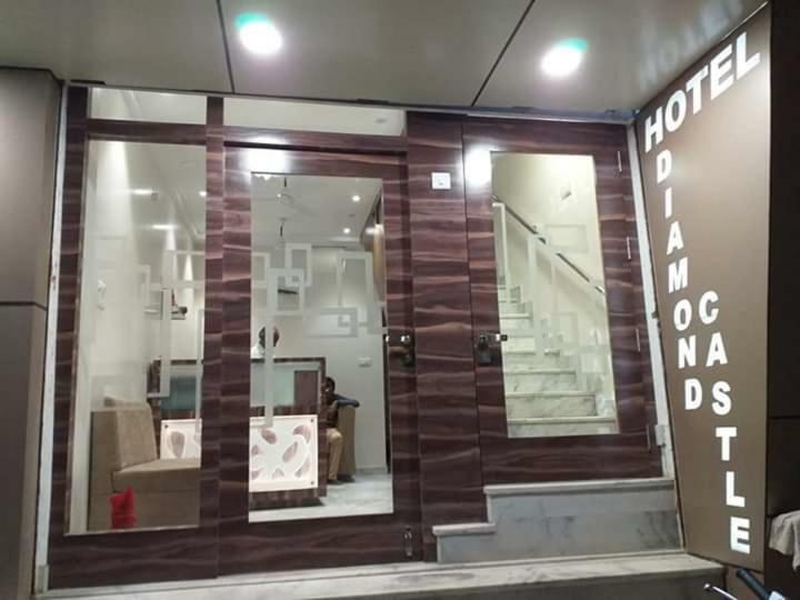 Hotel Diamond Castle Pāli Exterior photo